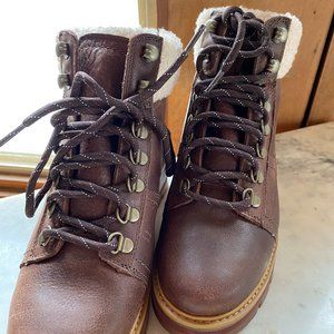 NWT Timberland Cervinia Valley Waterproof Winter Boots